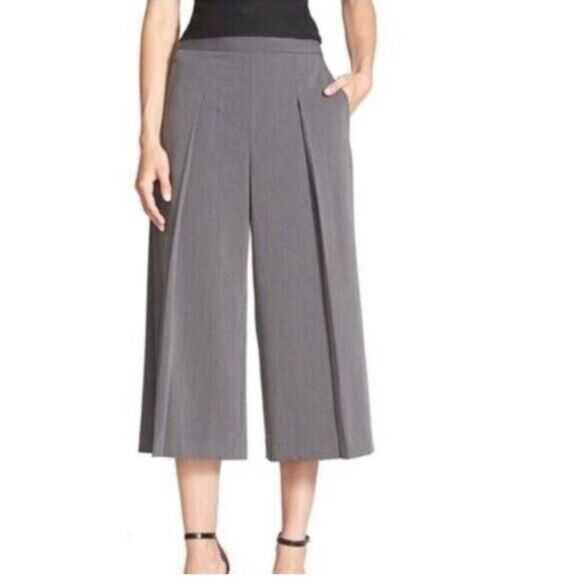 Chelsea28 Womens Wide Leg Pleat Front
Culottes Pants Size 4 - Picture 1 of 5